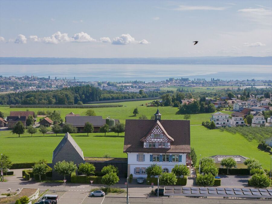 Restaurant Mammertsberg mit Blick auf den Bodensee